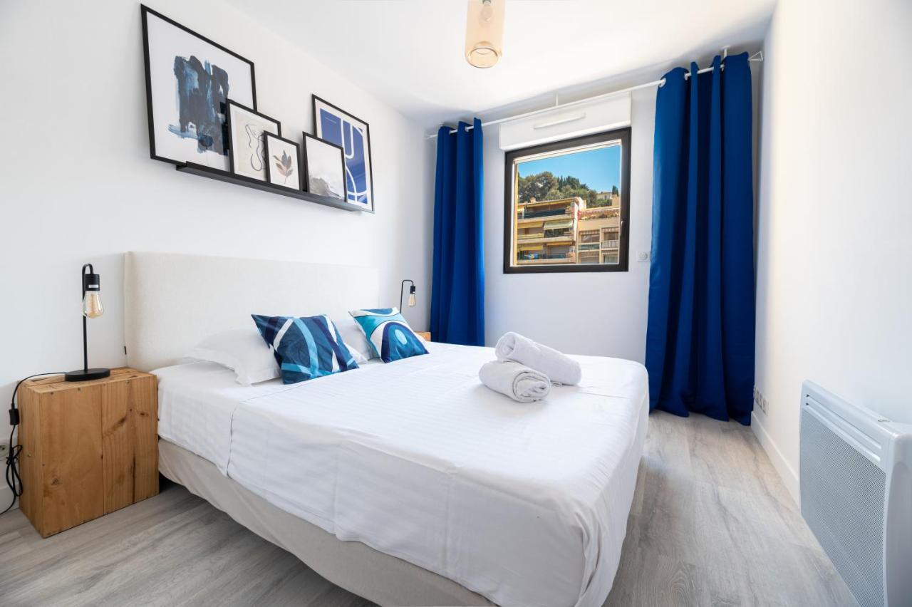 Superbe appartement rénové au centre ville de Menton Extérieur photo